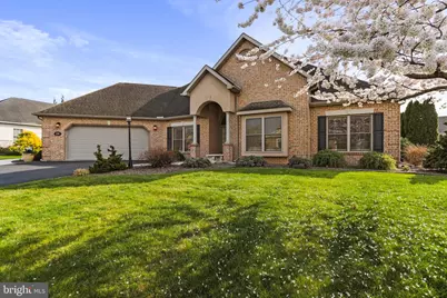 220 Woodvale Drive, Chambersburg, PA 17201 - Photo 1