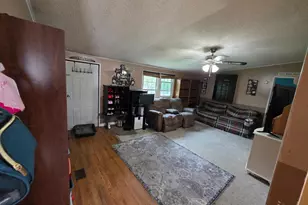 14230 Fort Loudon Rd, Mercersburg, PA 17236 - Photo 18
