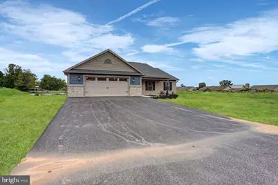 1434 Treeline Drive, Chambersburg, PA 17202 - Photo 2