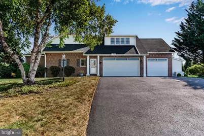 3536 Fox Hill Drive, Chambersburg, PA 17202 - Photo 6