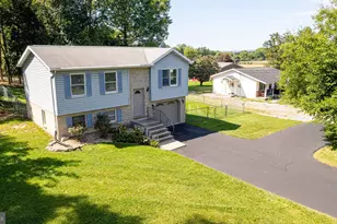 4535 Scotland Main St, Chambersburg, PA 17202 - Photo 12