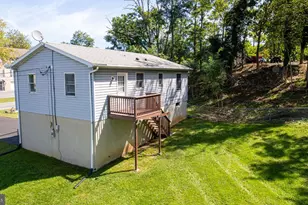 4535 Scotland Main St, Chambersburg, PA 17202 - Photo 16