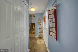 319 Wellslee Dr, Chambersburg, PA 17201 - Photo 16