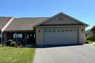 722 Rising Sun Ln, Chambersburg, PA 17202 - Photo 1