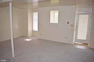 1121 Stanley Ave, Chambersburg, PA 17201 - Photo 6