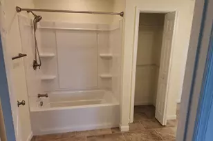235 Hickory Dr, Chambersburg, PA 17202 - Photo 8