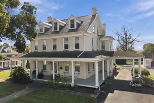 120 E 3rd St, Waynesboro, PA 17268 - Photo 2