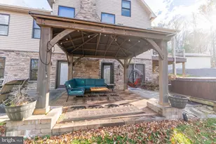 370 Kalers Loft Ln, Crystal Spring, PA 15536 - Photo 30