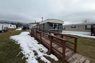 32 Hillside Estates, McConnellsburg, PA 17233 - Photo 2