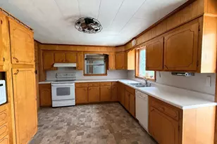 2737 Black's Mountain Rd, Waterfall, PA 16689 - Photo 14