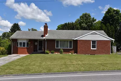 1096 Lincoln Way E, McConnellsburg, PA 17233 - Photo 1
