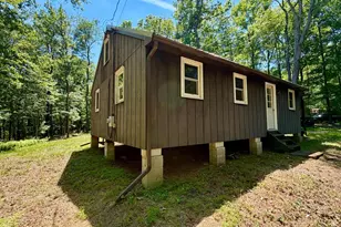 317 Mountainside Rd, Breezewood, PA 15533 - Photo 8