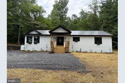 812 Lincoln Way W, Mc Connellsburg, PA 17233 - Photo 1