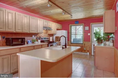 845 Oak Ridge Dr, Mc Connellsburg, PA 17233 - Photo 16