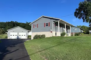 523 Buchanan Trail, Mc Connellsburg, PA 17233 - Photo 8