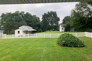 1006 Lincoln Way E, McConnellsburg, PA 17233 - Photo 6