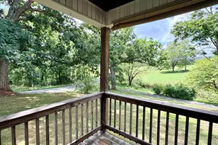 3985 Fairview Rd, Warfordsburg, PA 17267 - Photo 6