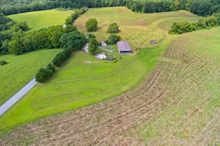 3985 Fairview Rd, Warfordsburg, PA 17267 - Photo 8