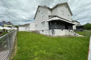 1161 1st St, Grindstone, PA 15442 - Photo 6