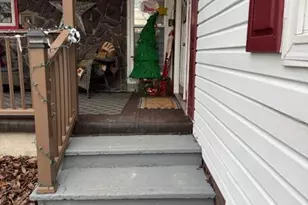 409 Oak St, Hopwood, PA 15445 - Photo 14