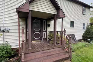 537 Scellini St, Robertsdale, PA 16674 - Photo 2