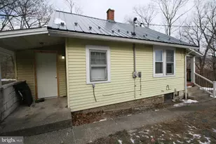 237 W Davis St, Mount Union, PA 17066 - Photo 22
