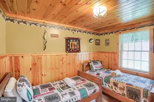 17526 Country Cottage Ln, Todd, PA 16685 - Photo 30