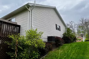 2811 Chapel Hill Rd, Huntingdon, PA 16652 - Photo 10