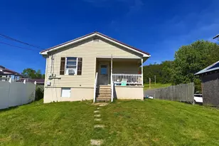 667 Cromwell St, Orbisonia, PA 17243 - Photo 1