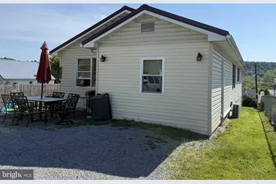 667 Cromwell Street, Orbisonia, PA 17243 - Photo 4