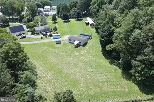 4280 Pam Ln Ln, Tyrone, PA 16686 - Photo 2