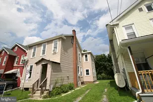1107 Pike St, Huntingdon, PA 16652 - Photo 2