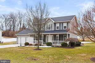 261 Ninth St, Mifflintown, PA 17059 - Photo 2