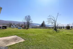 77 Texs Park Dr, Thompsontown, PA 17094 - Photo 8