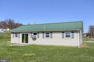 77 Texs Park Dr, Thompsontown, PA 17094 - Photo 6