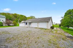 158 Farm Dr, Thompsontown, PA 17094 - Photo 38