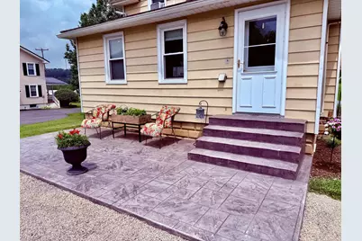 484 E Main Street, Thompsontown, PA 17094 - Photo 4