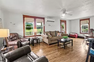 484 E Main St, Thompsontown, PA 17094 - Photo 6