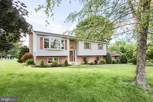 83 Ninth St, Mifflintown, PA 17059 - Photo 2
