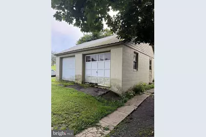 47 West Fall Street, Mc Alisterville, PA 17049 - Photo 2