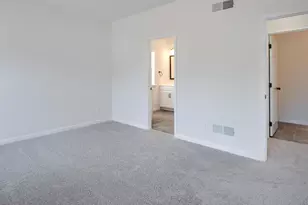 1100 Bluegrass Rd, Lancaster, PA 17601 - Photo 8