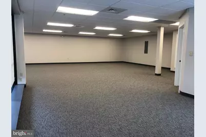 160 N Pointe Boulevard #110, Lancaster, PA 17601 - Photo 6