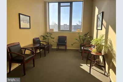 941 Wheatland Avenue #SUITE 303, Lancaster, PA 17603 - Photo 4