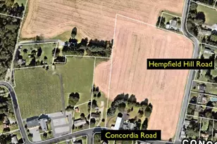 419 Hempfield Hill Rd, Columbia, PA 17512 - Photo 2