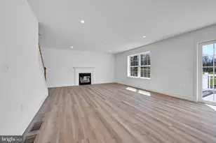 330 W Fritz Ave, Quarryville, PA 17566 - Photo 4