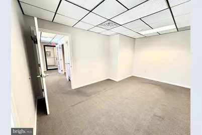 1681 Crown Avenue #SUITE 102 & 103, Lancaster, PA 17601 - Photo 10