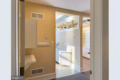 100 E Main Street, New Holland, PA 17557 - Photo 14