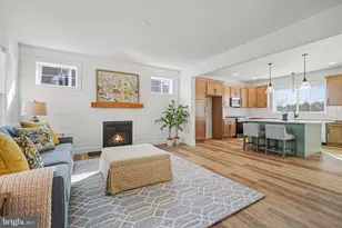 107 Sparrow Ln, Elizabethtown, PA 17022 - Photo 4