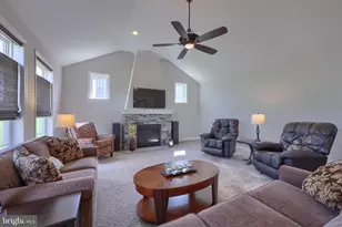 429 E Delp Rd, Lancaster, PA 17601 - Photo 26