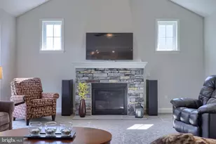 429 E Delp Rd, Lancaster, PA 17601 - Photo 30